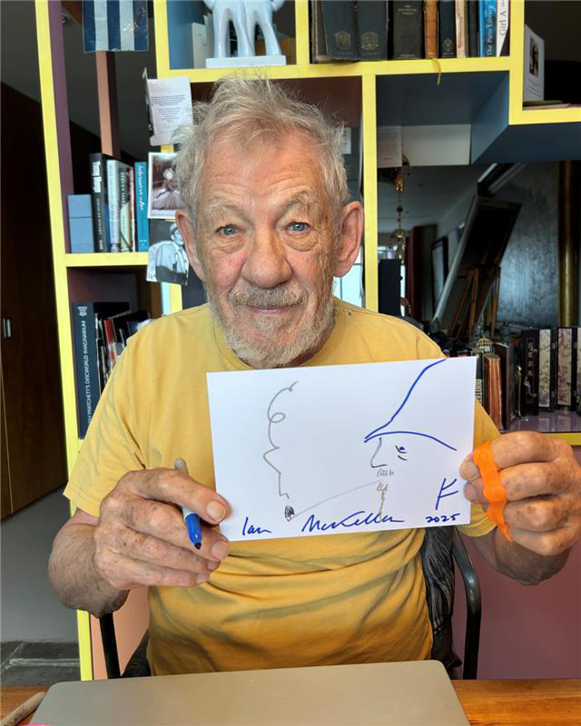 Alice Oseman and R.W. Alley artworks up for grabs in National Doodle Day raffle